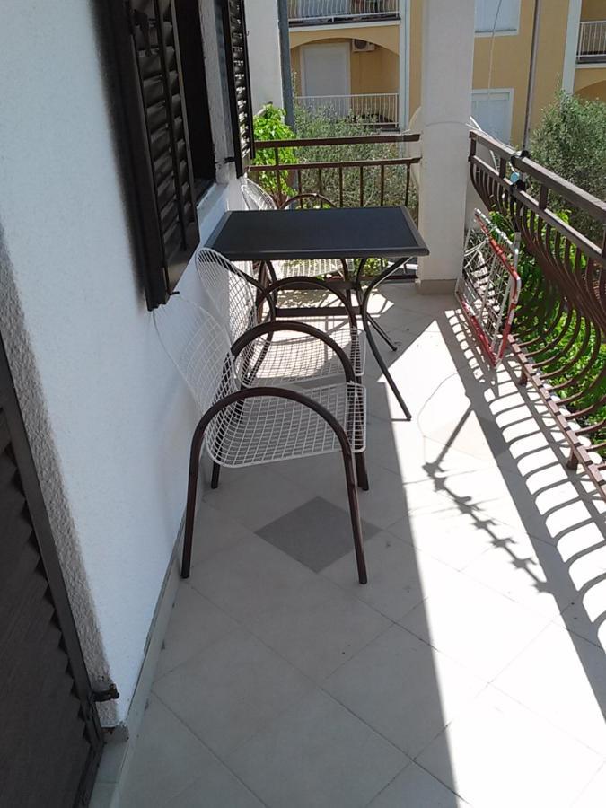 Apartmani Nikola Biograd Na Moru Exterior photo