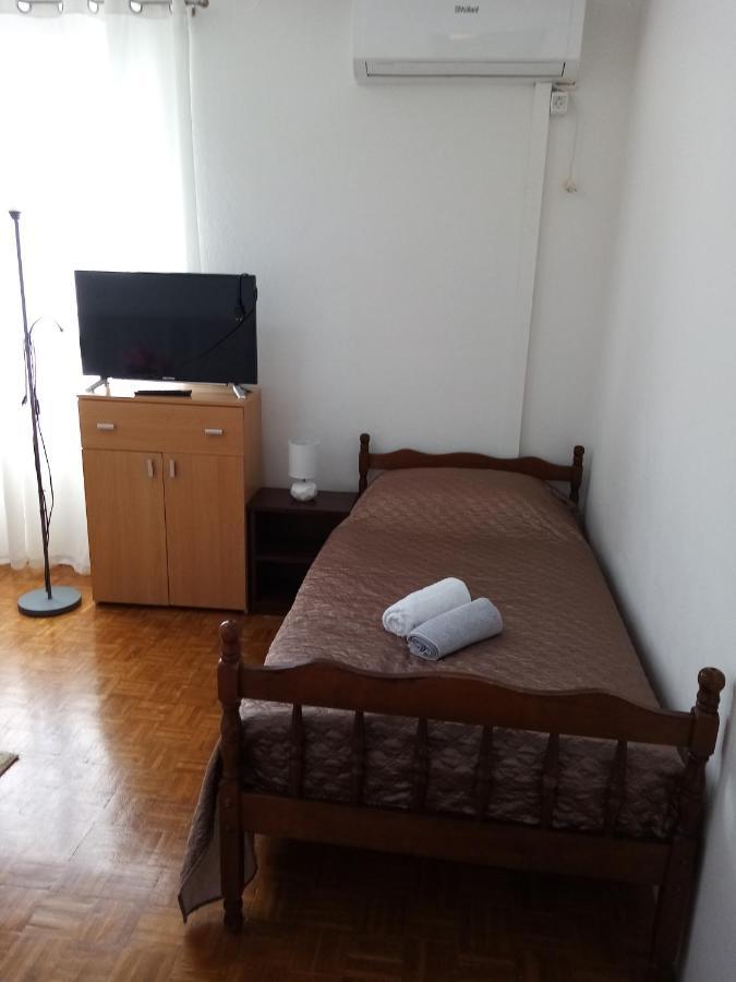 Apartmani Nikola Biograd Na Moru Exterior photo