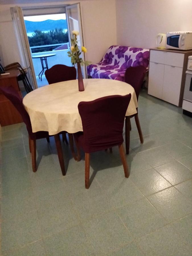 Apartmani Nikola Biograd Na Moru Exterior photo