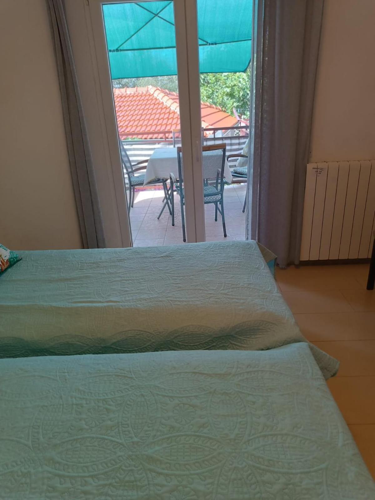 Apartmani Nikola Biograd Na Moru Exterior photo